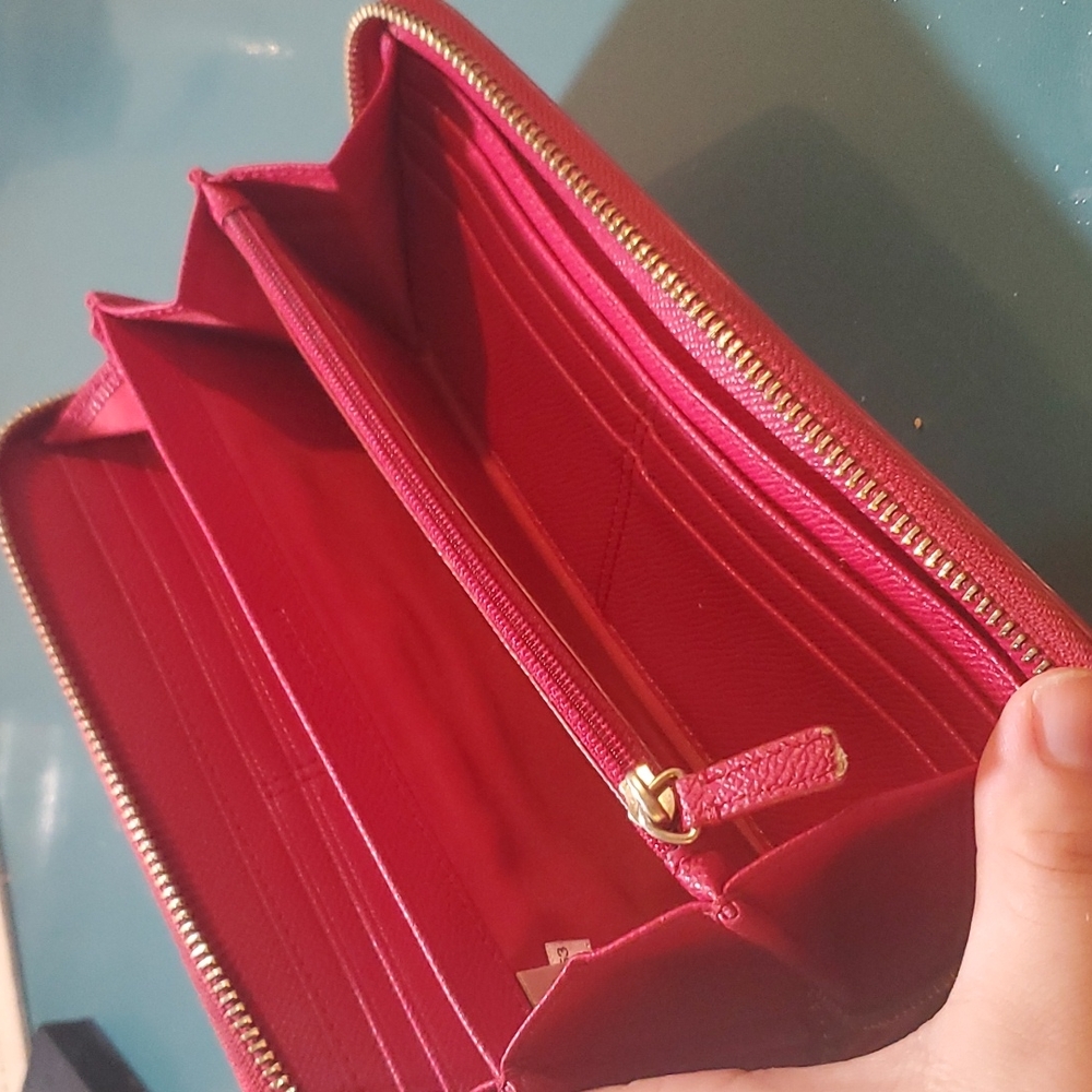 Red Coach Wallet - Picture 5 of 5